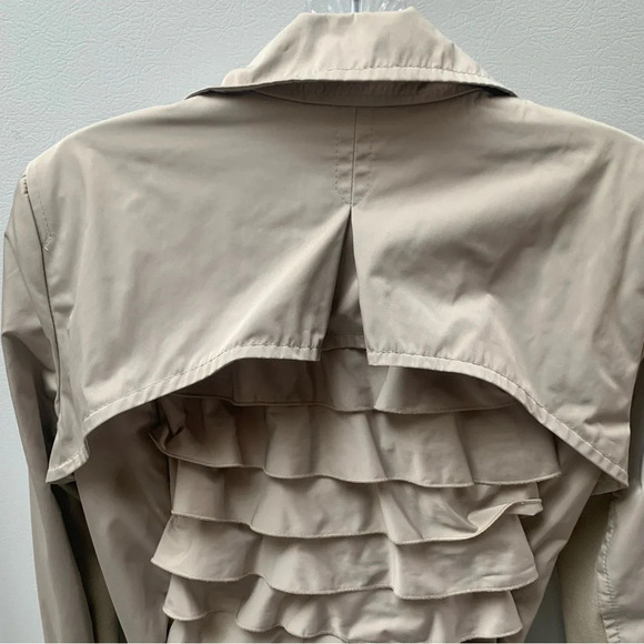 BcbgMaxazria Ophelia Trench  Coat Pumice Ruffle Back Pewter/Grey S - Picture 9 of 13